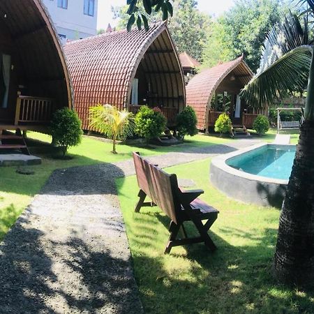 Pondok Sari Homestay 乌干沙 外观 照片