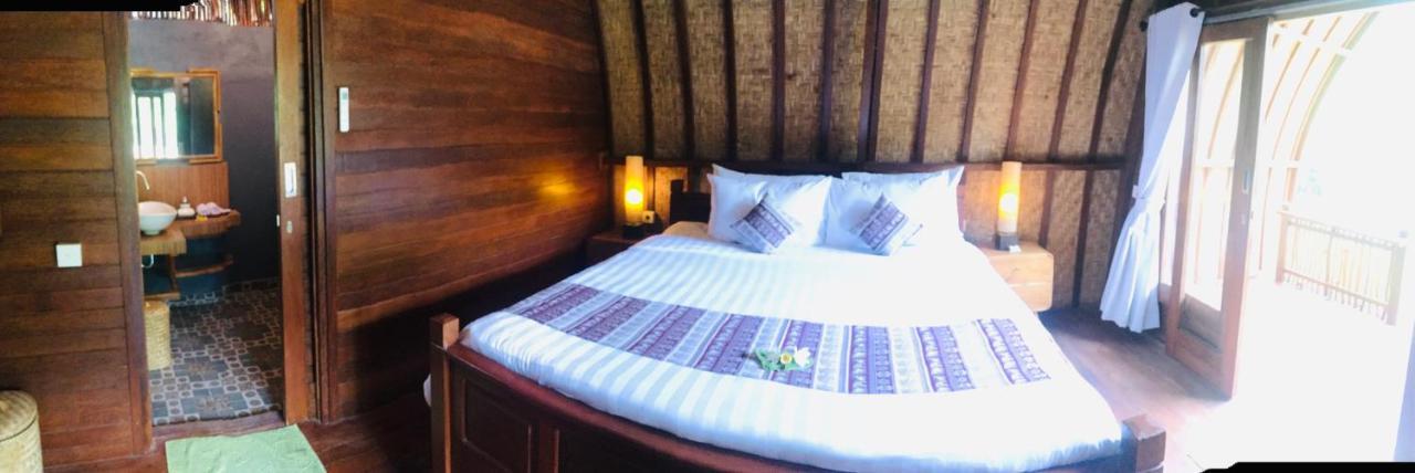 Pondok Sari Homestay 乌干沙 外观 照片