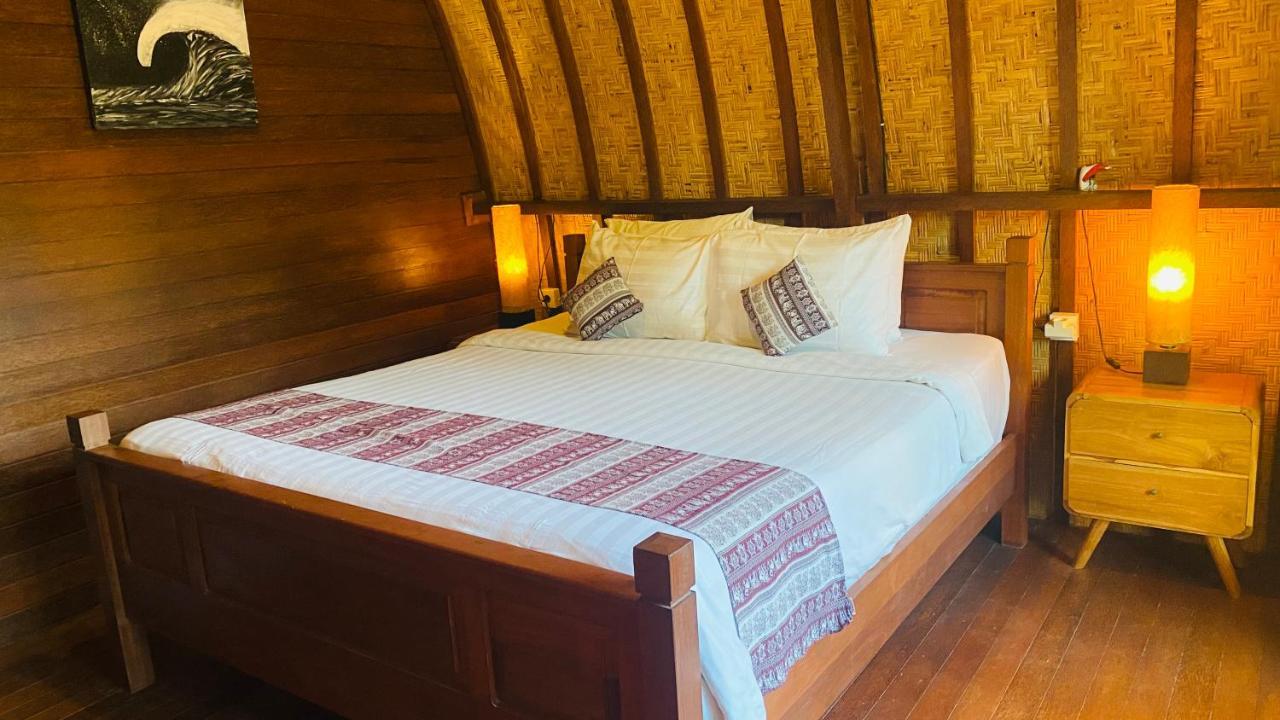 Pondok Sari Homestay 乌干沙 外观 照片