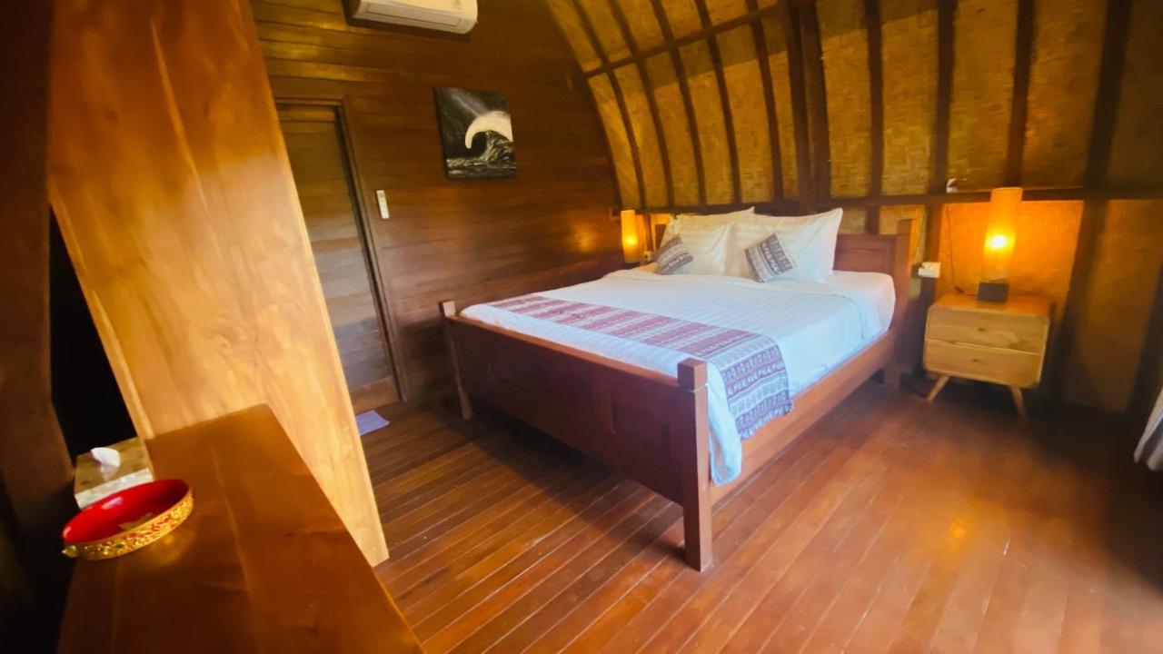 Pondok Sari Homestay 乌干沙 外观 照片