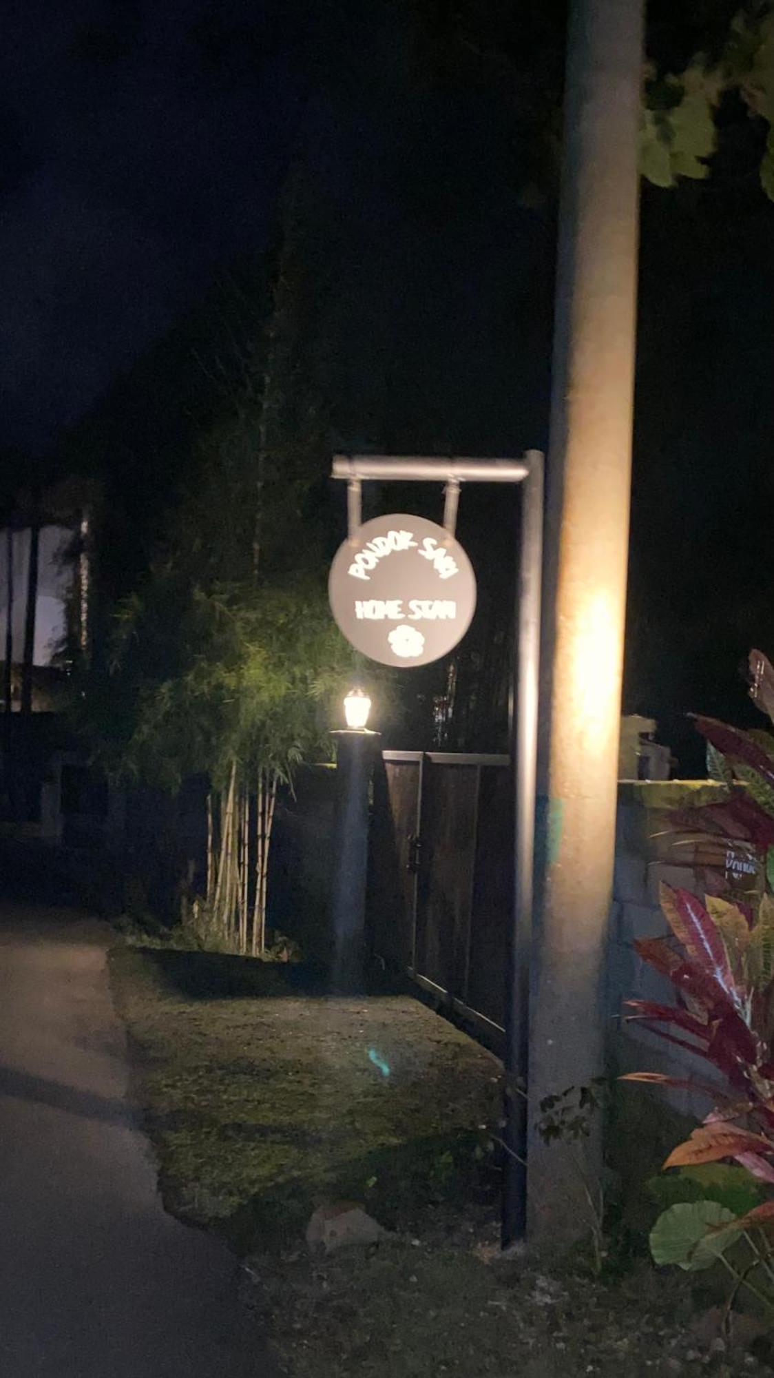 Pondok Sari Homestay 乌干沙 外观 照片