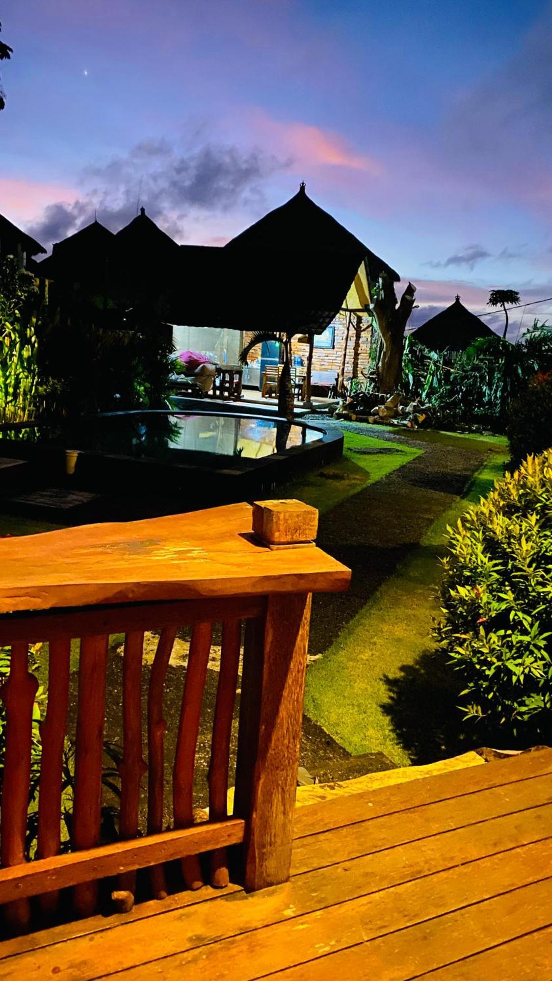 Pondok Sari Homestay 乌干沙 外观 照片